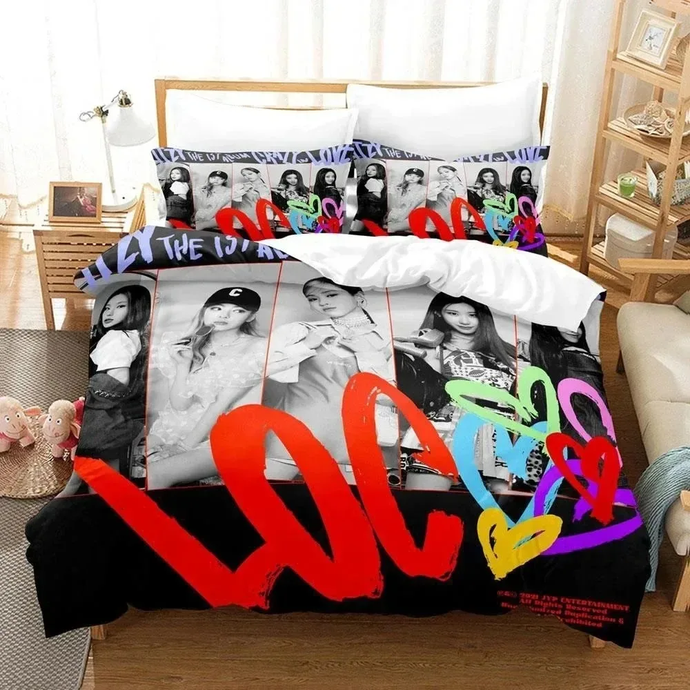 Kpop Group ITZY Bedding Set Bo - огляд і ціна Home Textiles Group