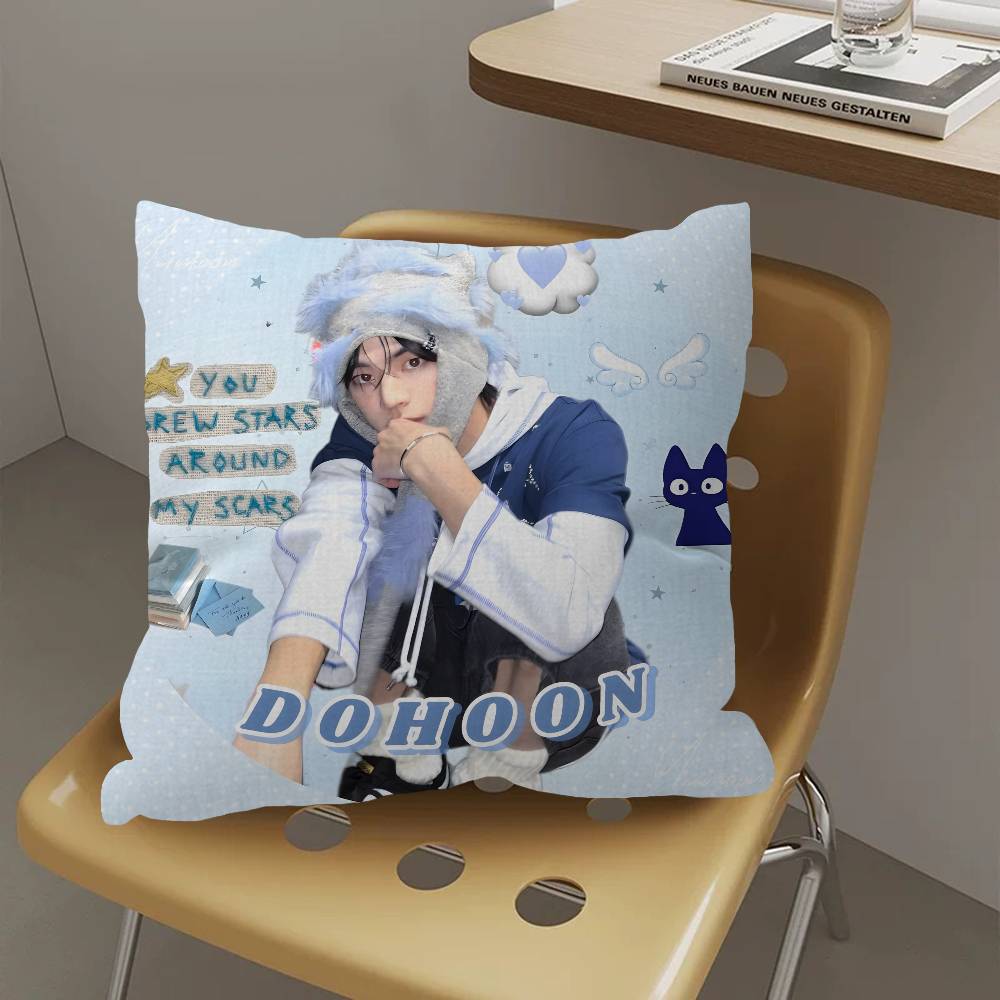 Kpop Group T-TWS Pillow Gift H - огляд і ціна Home Textiles Group